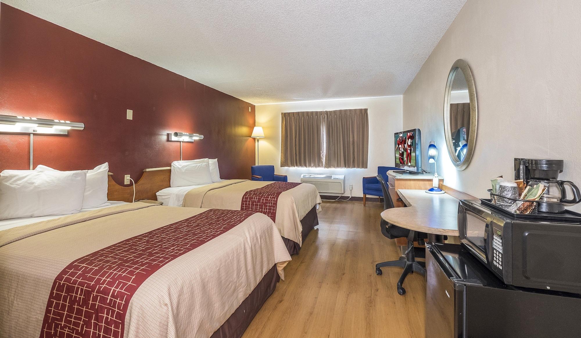 Red Roof Inn & Suites Cleveland - Elyria Extérieur photo