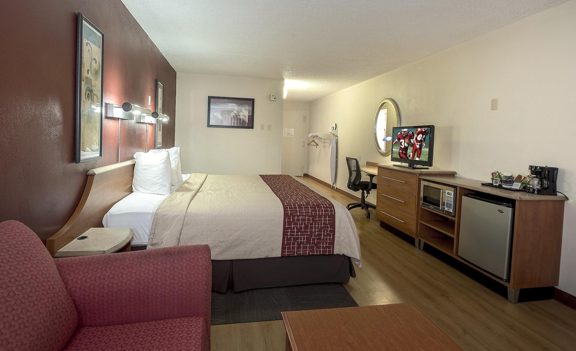 Red Roof Inn & Suites Cleveland - Elyria Extérieur photo